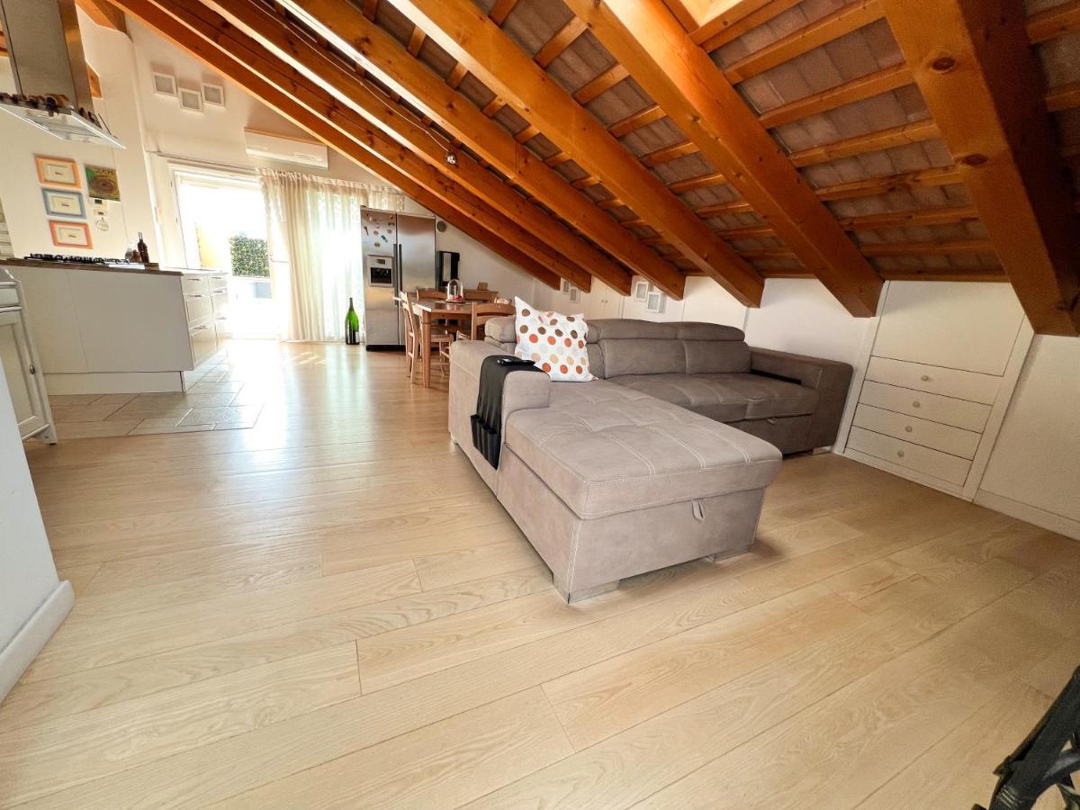 Apartament Erman House Mansarda Sulla Riviera Del Brenta Venezia Dolo Zewnętrze zdjęcie